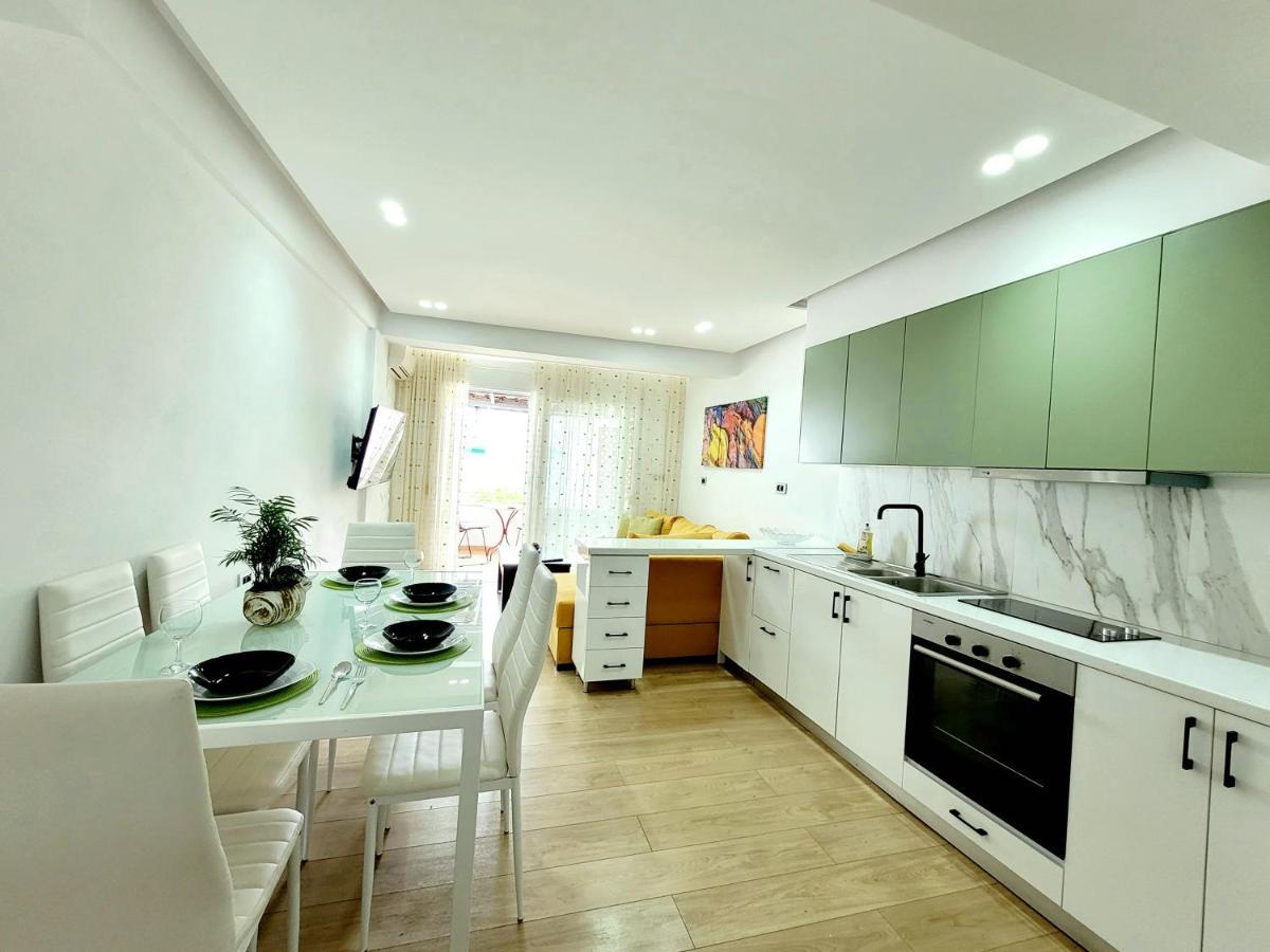 Loi Apartment Саранде Екстериор снимка