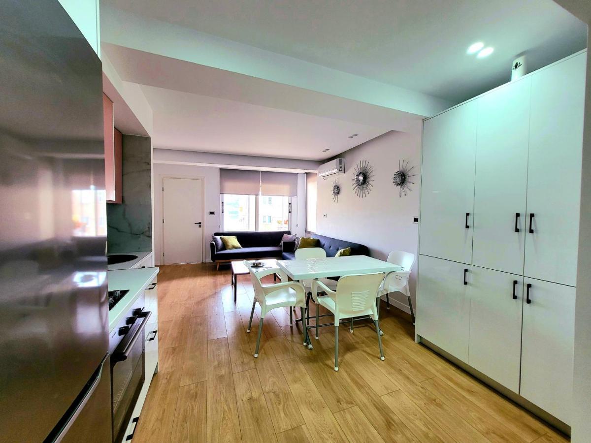 Loi Apartment Саранде Екстериор снимка