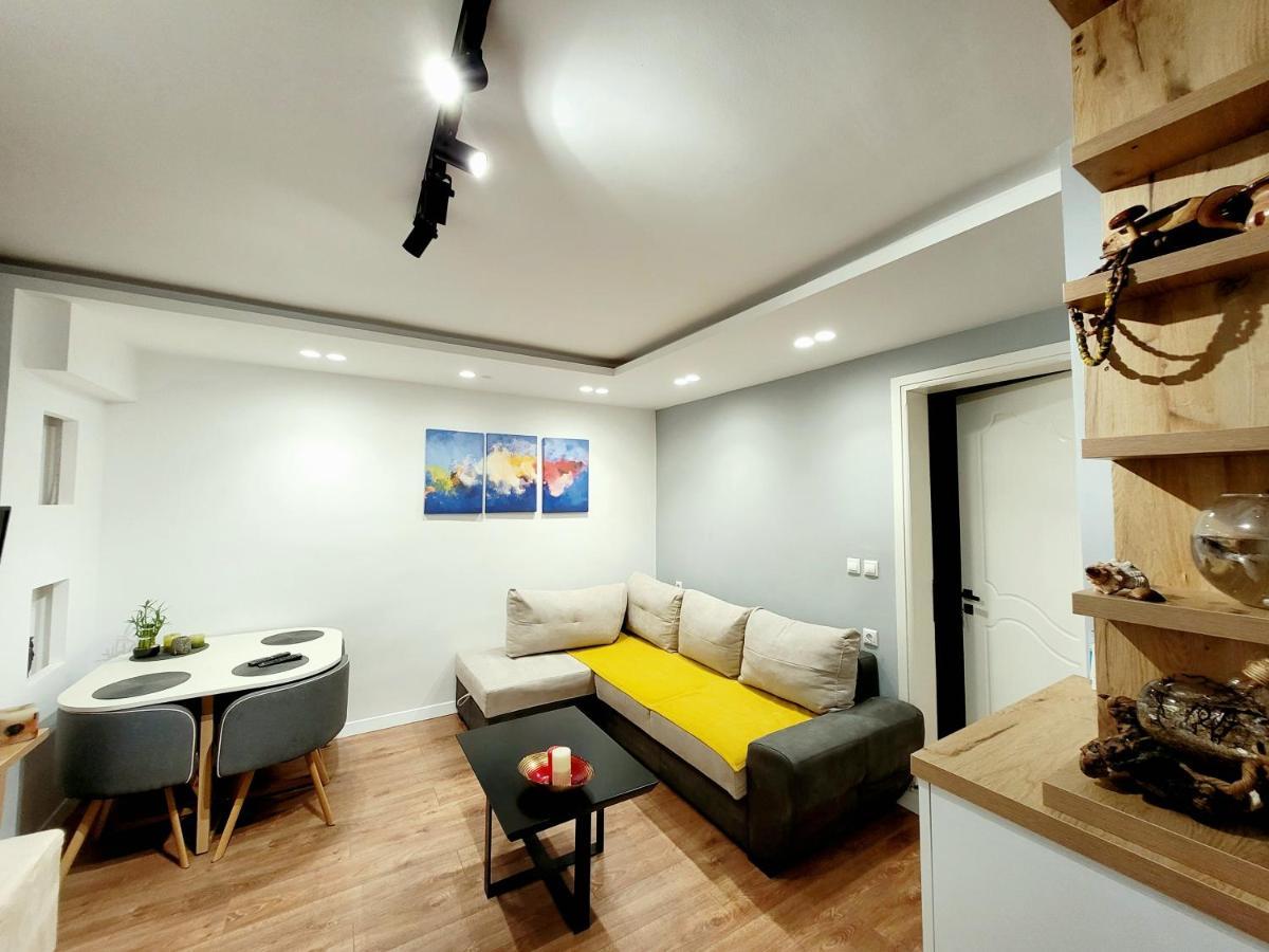 Loi Apartment Саранде Екстериор снимка