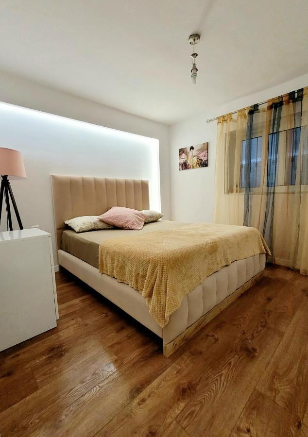 Loi Apartment Саранде Екстериор снимка